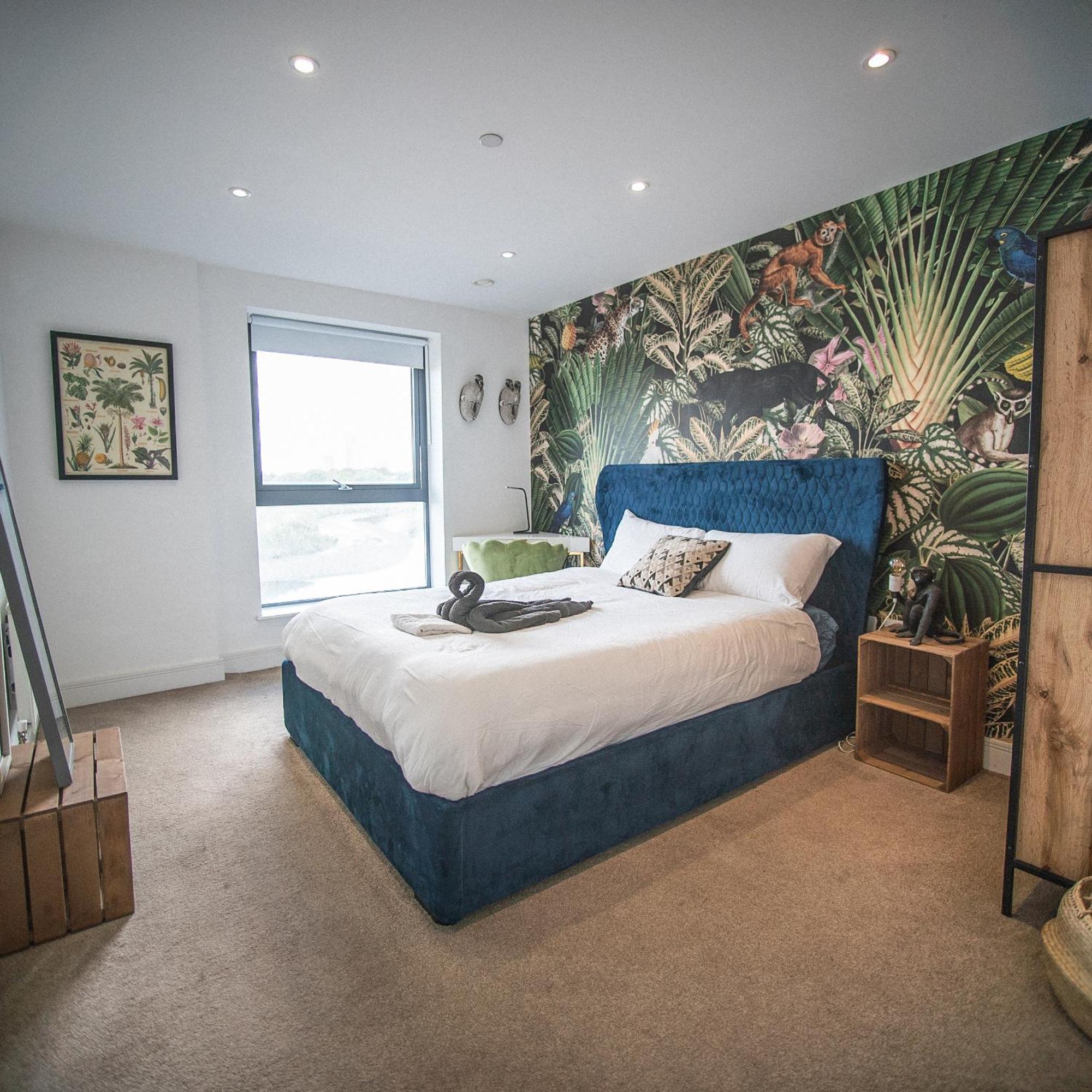 Stunning Riverside View Apartment, Near Canary Wharf & O2 Londra Exterior foto