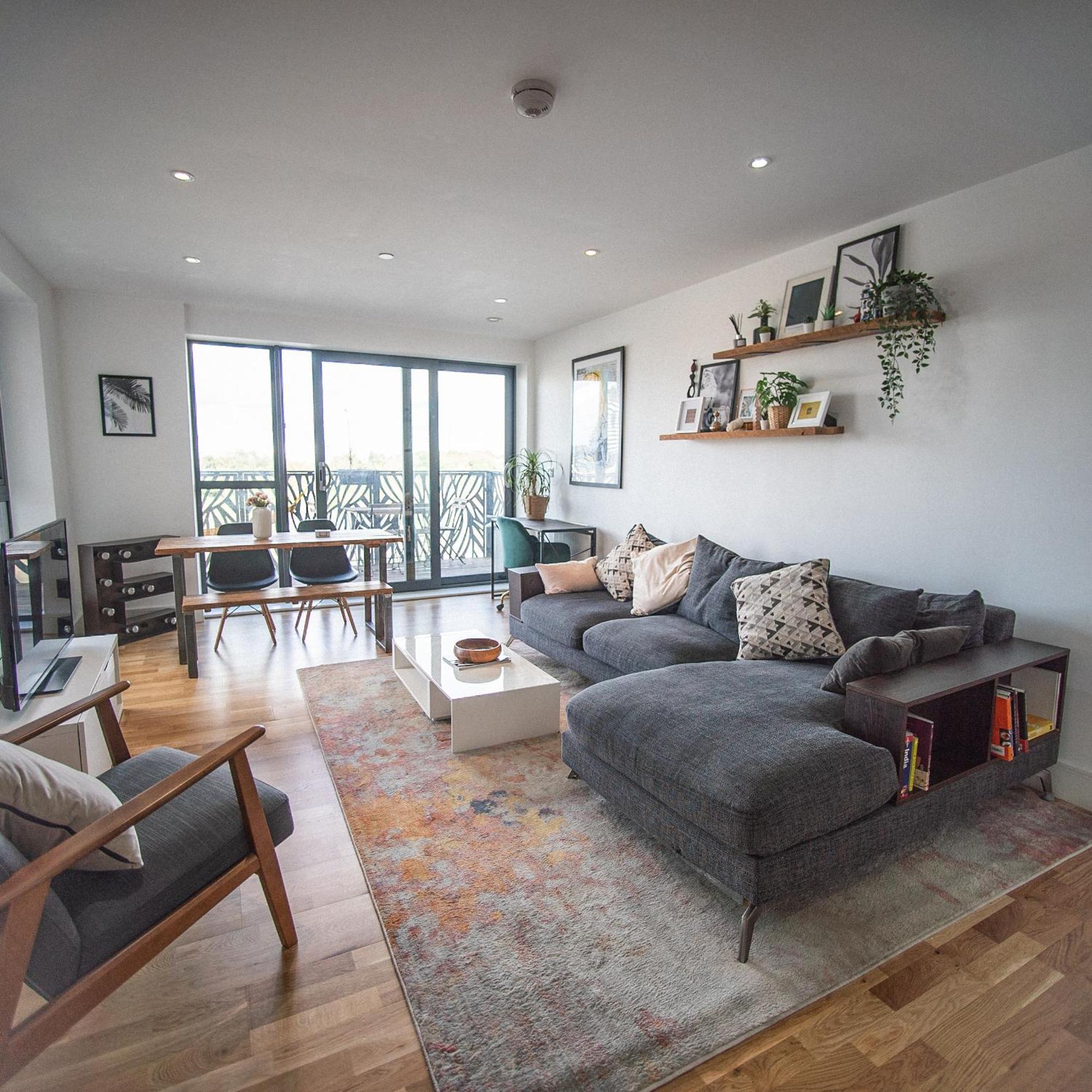 Stunning Riverside View Apartment, Near Canary Wharf & O2 Londra Exterior foto